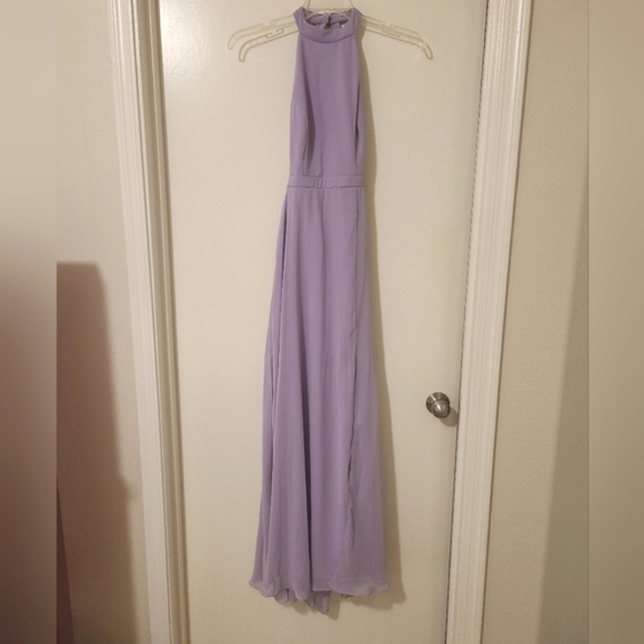 NWT DESSY DRESS HALTER MAXI DRESS WITH CRISS CROSS OPEN-BACK IN PALE PURPLE - Picture 3 of 10